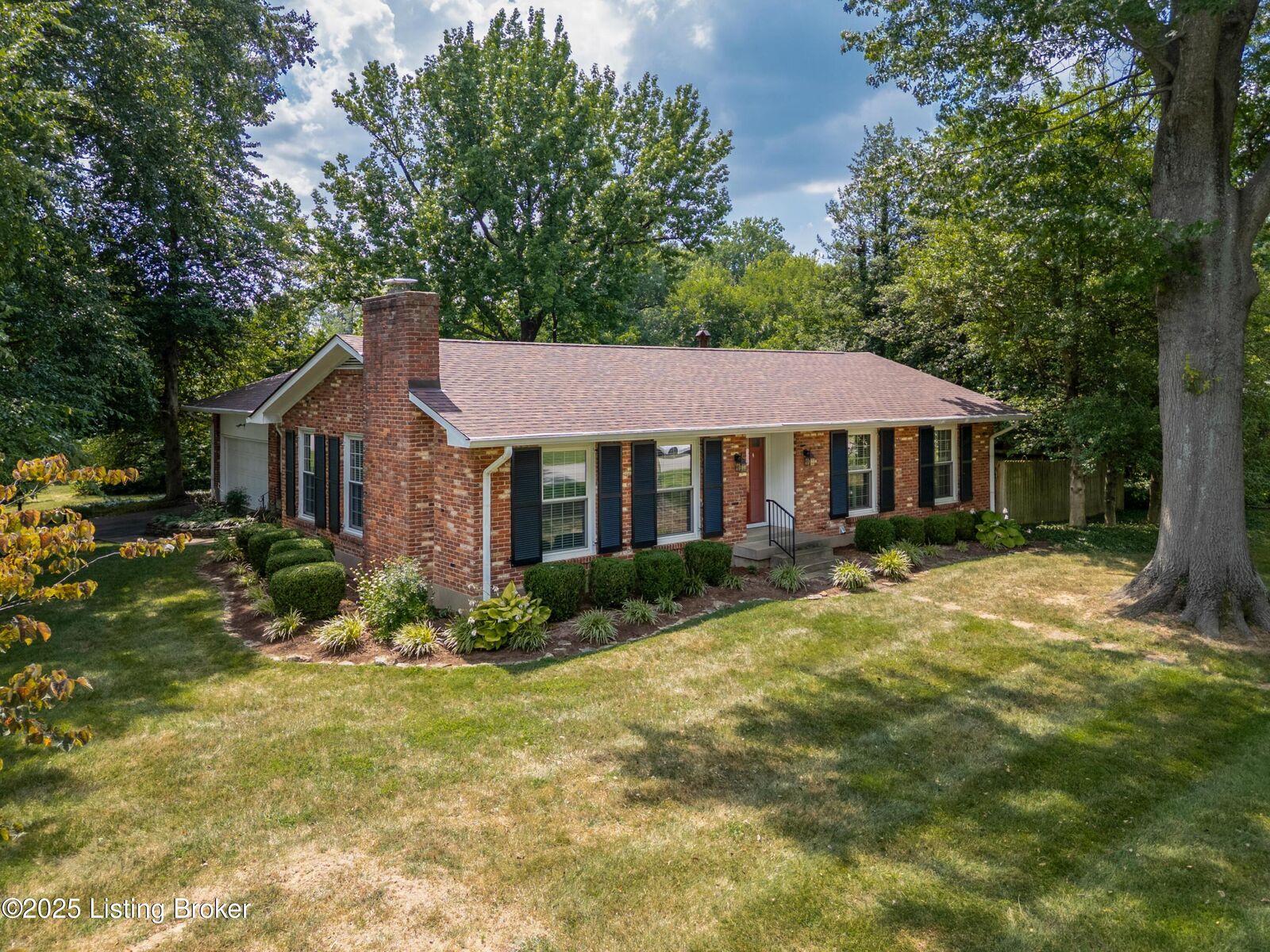 Property Photo:  1508 Ocala Rd  KY 40222 