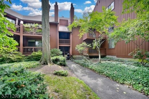 Property Photo: 395 Whimbrel Ln 395 NJ 07094