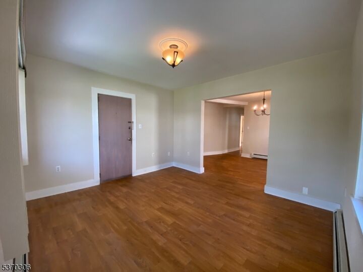 Property Photo:  11 Lafayette Ave 1  NJ 07901 
