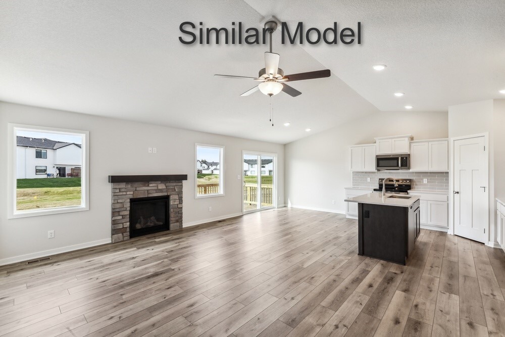 Property Photo:  9247 Stillwater Drive  IA 50266 