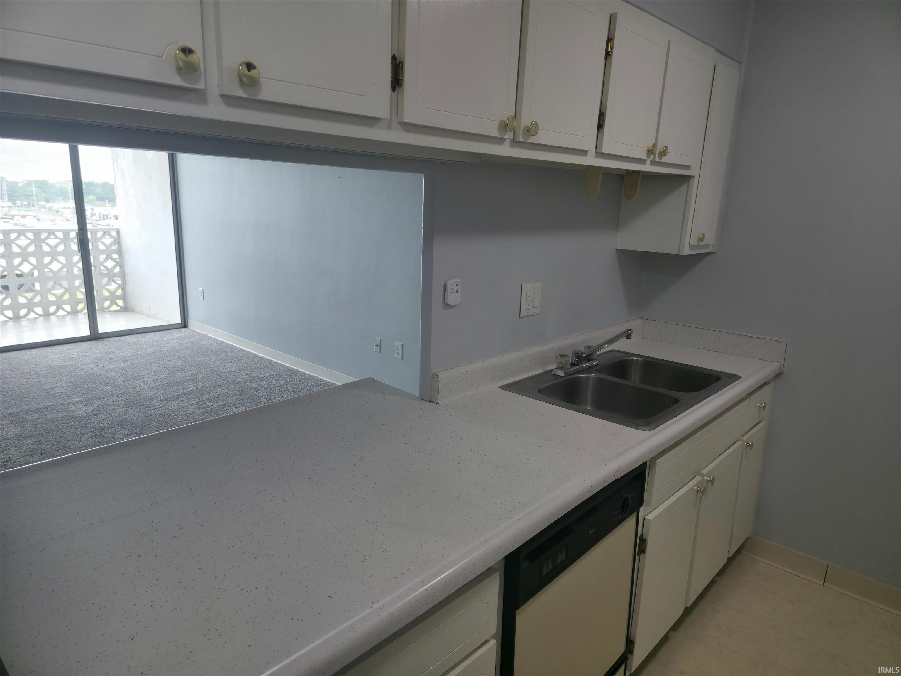 Property Photo: 1100 Erie Avenue 809 IN 47715