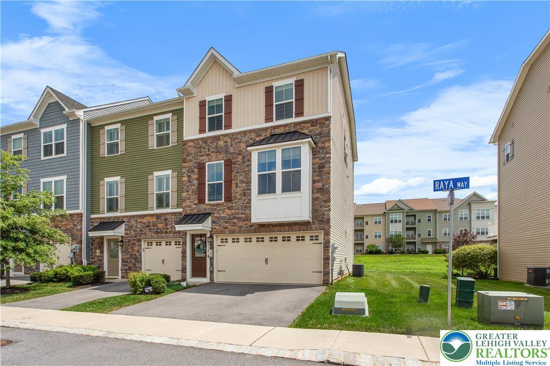 Property Photo: 2324 Raya Way PA 18045