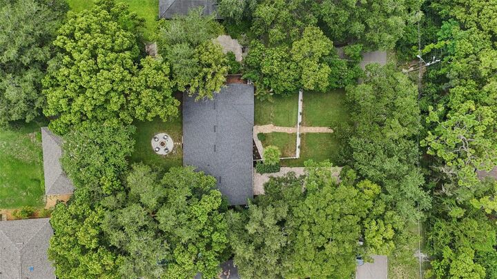 Property Photo: 8042 Ridge Way FL 32817