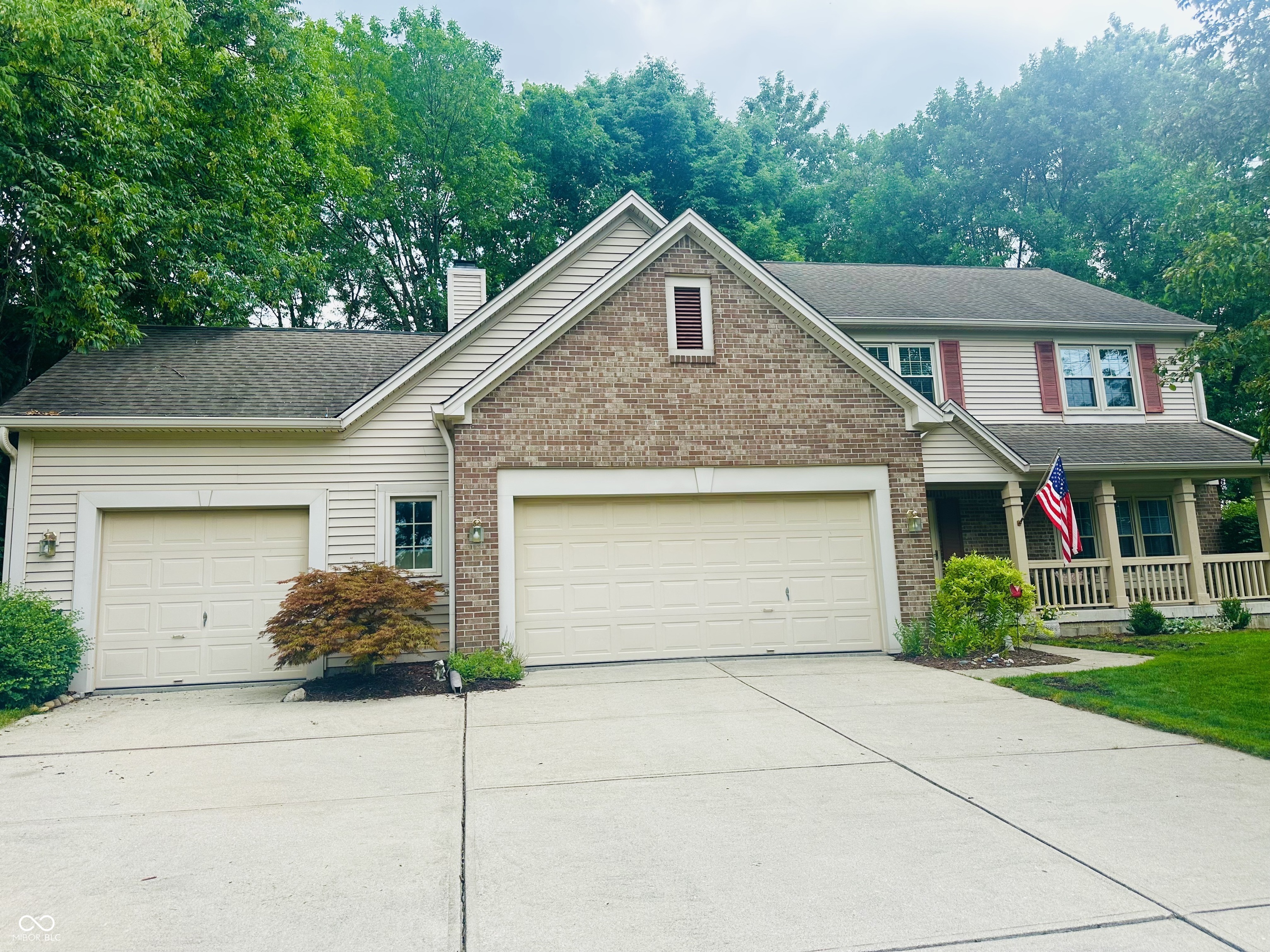 9975 Woodstock Way  Fishers IN 46037 photo