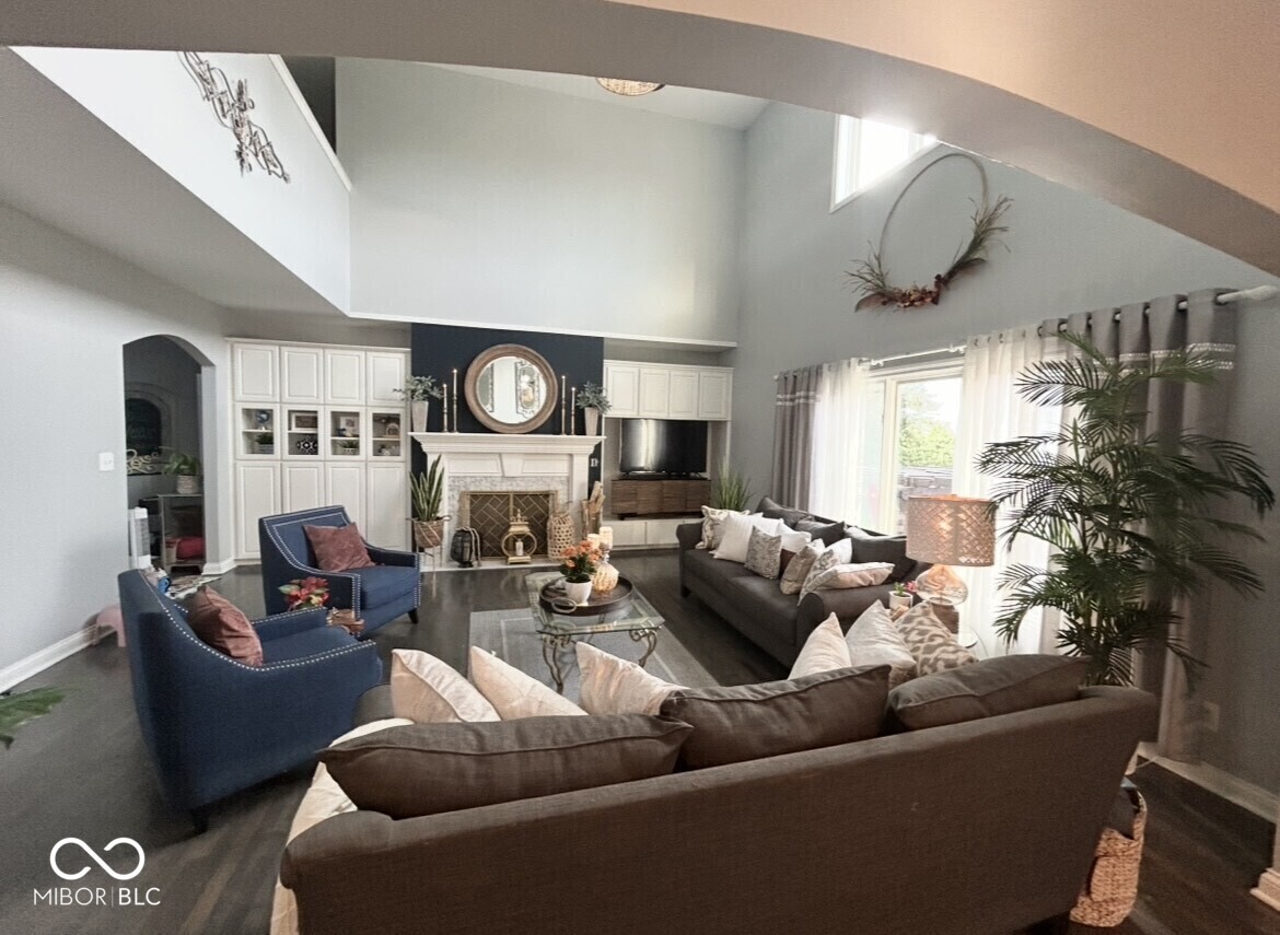 Property Photo:  16424 Brookhollow Drive  IN 46062 