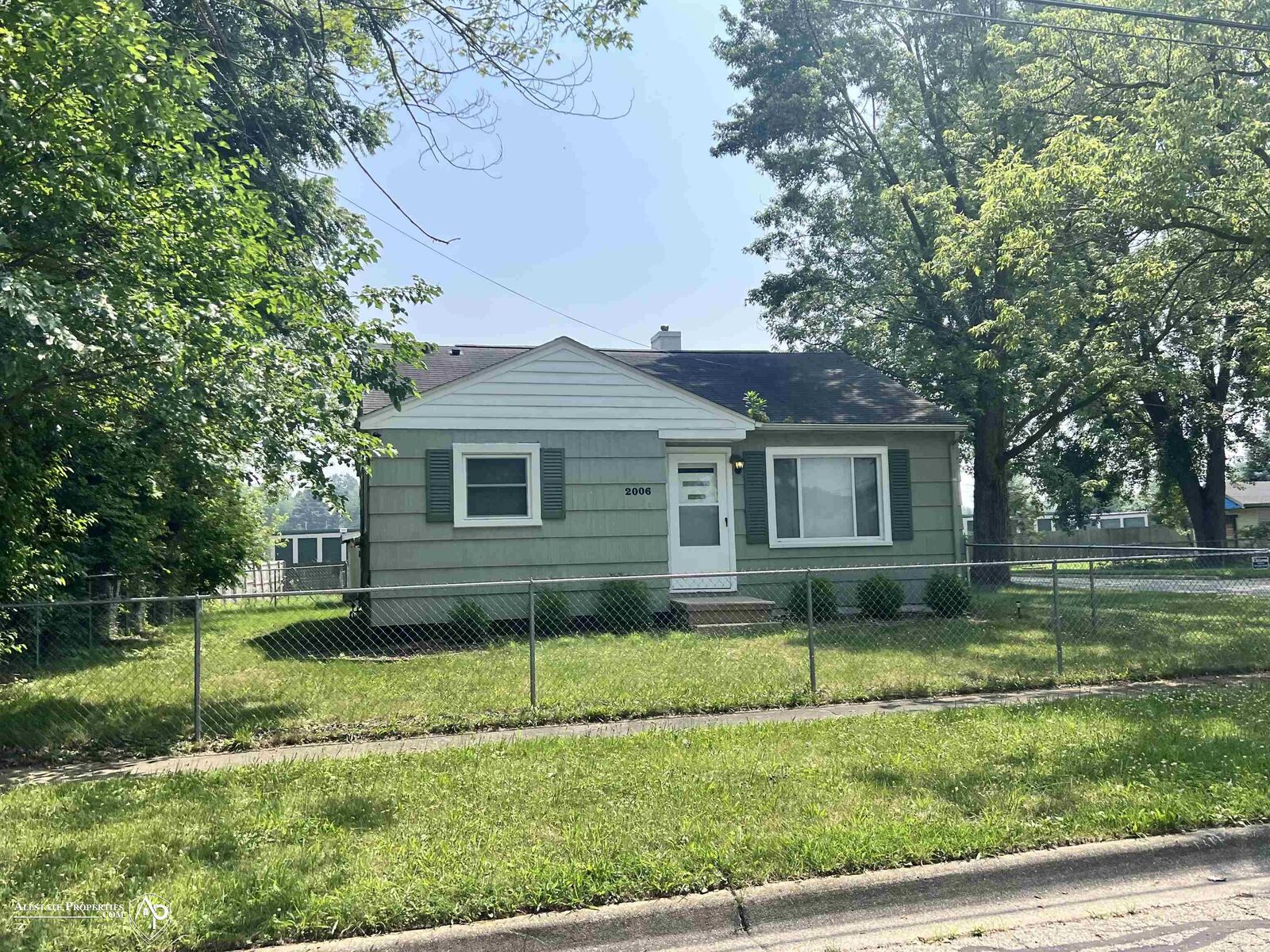 Property Photo:  2006 Friel Street  MI 48529 