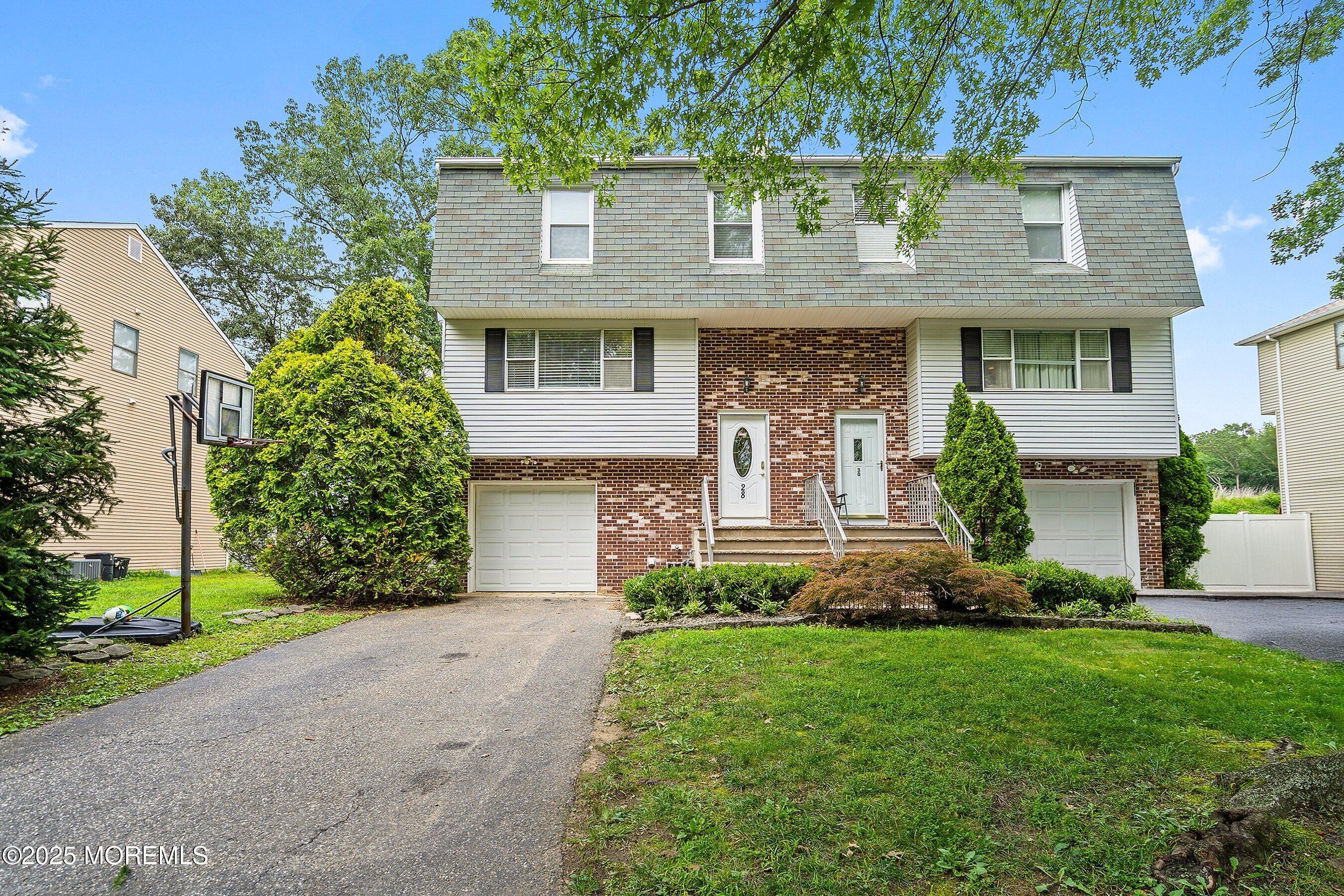 28 Dortmunder Drive  Manalapan NJ 07726 photo