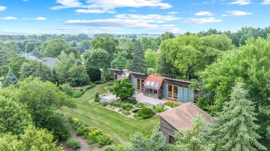 Property Photo: 41W955 Northway Drive IL 60119