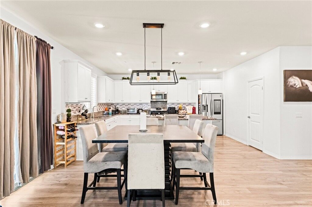 Property Photo:  27555 Mountainside Street  CA 92584 