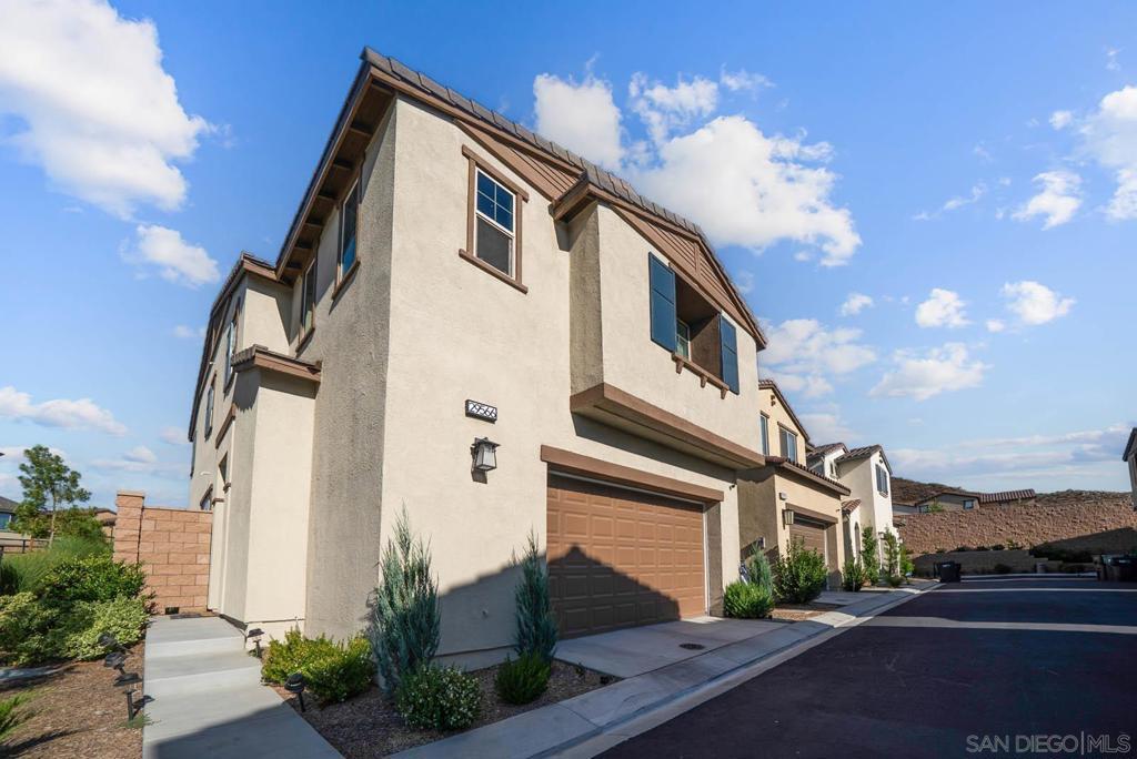 Property Photo: 29566 Nini Ct CA 92596