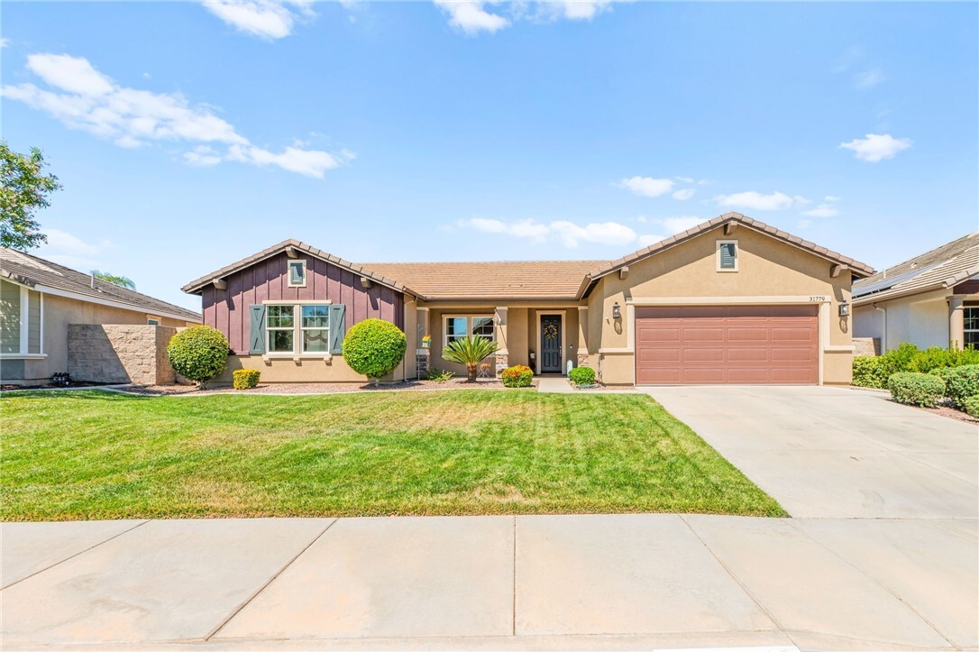 Property Photo: 31779 Yale Lane CA 92584