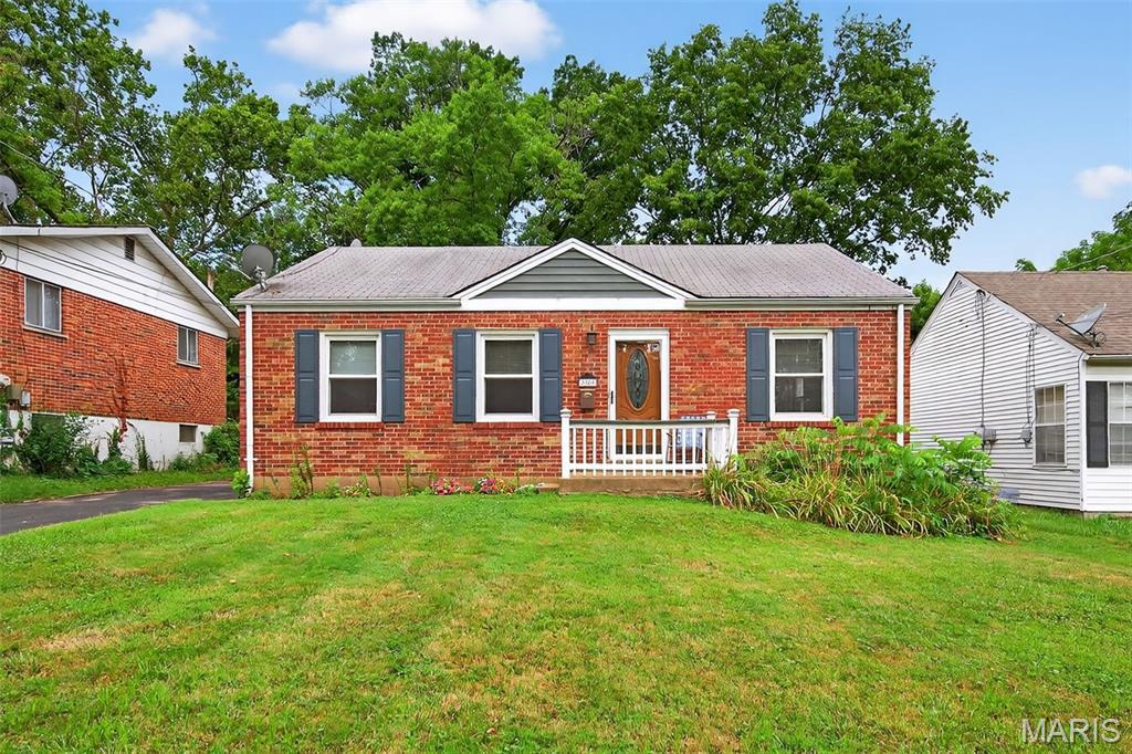 Property Photo:  2963 Hilleman Avenue  MO 63114 