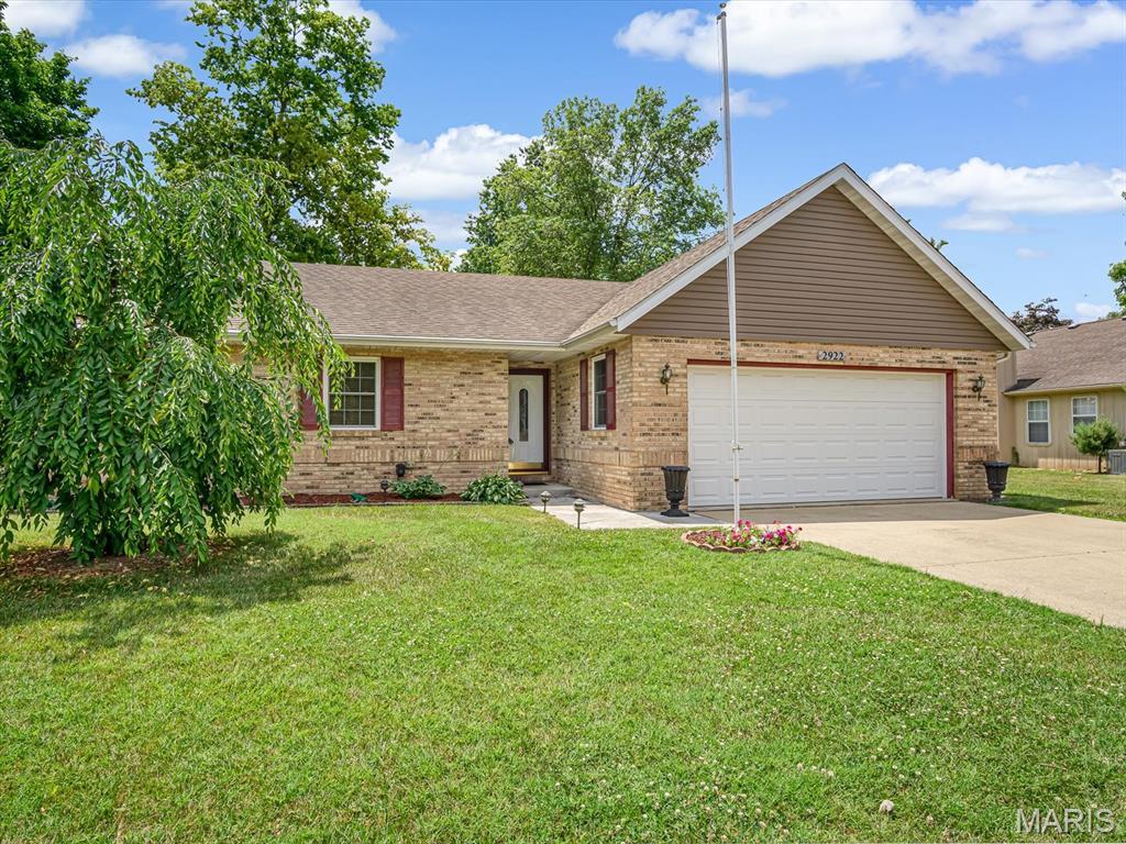 Property Photo: 2922 Spruce Hill Terrace IL 62221