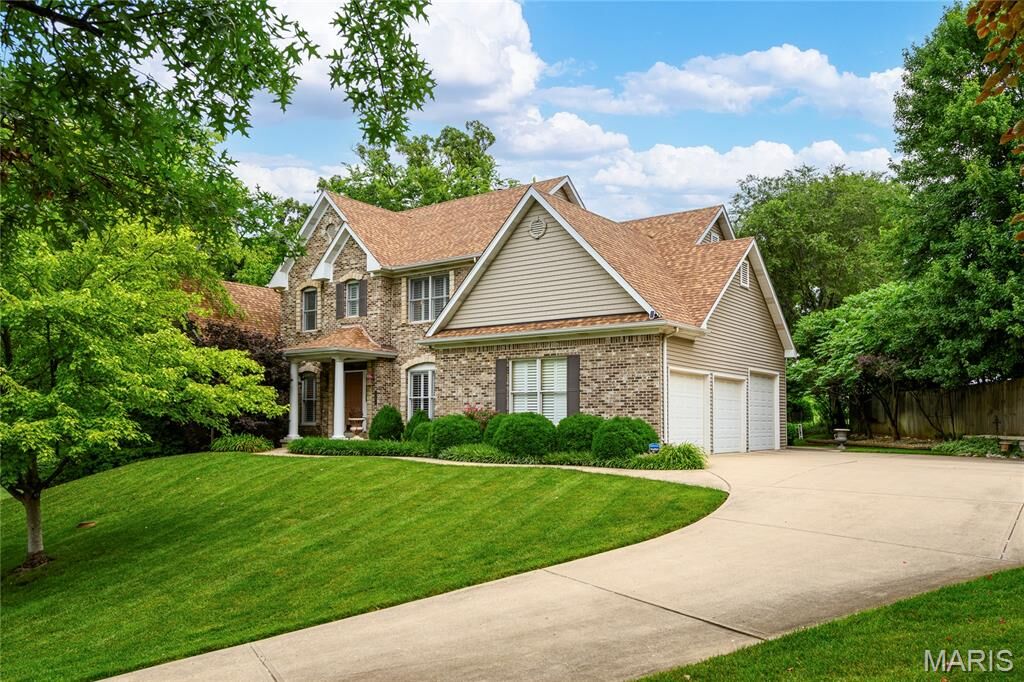 Property Photo: 1001 Laurel Bend Court MO 63122