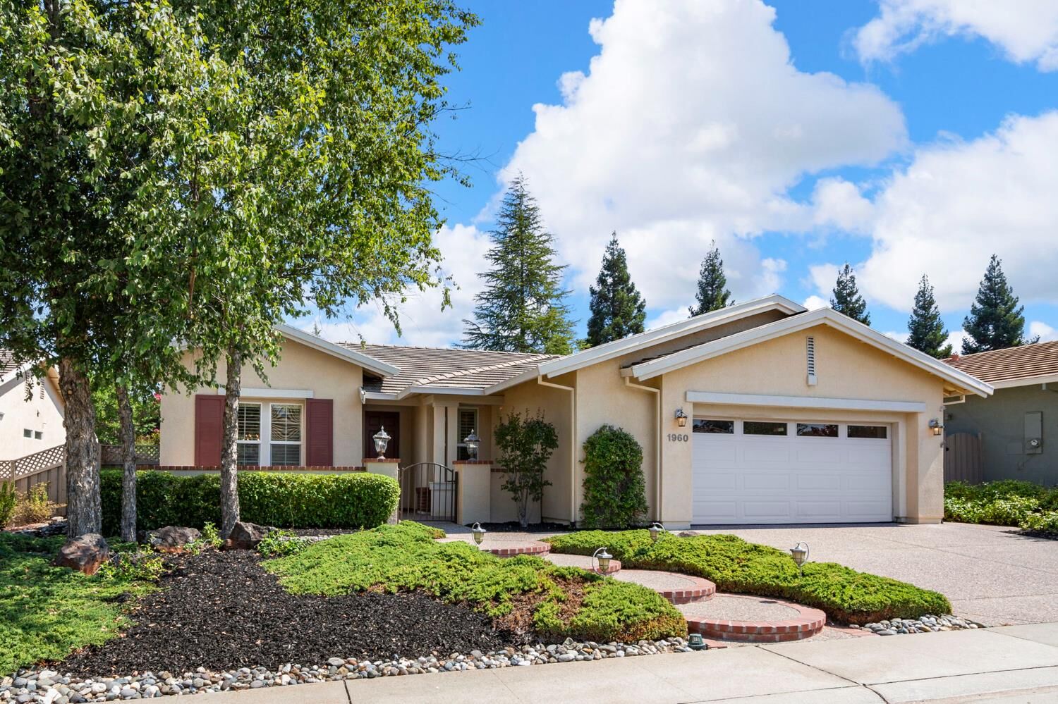 Property Photo:  1960 Viola View Court  CA 95648