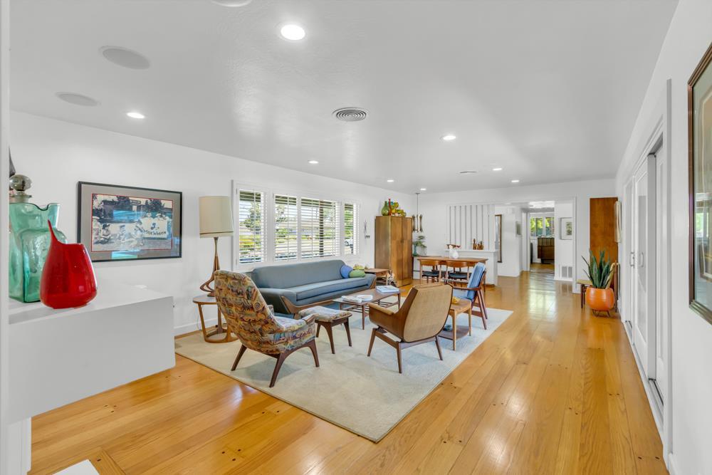 Property Photo: 3250 Bonita Drive CA 95821