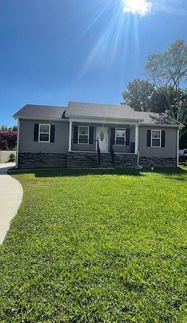 Property Photo: 209 Cedar Ln TN 37388
