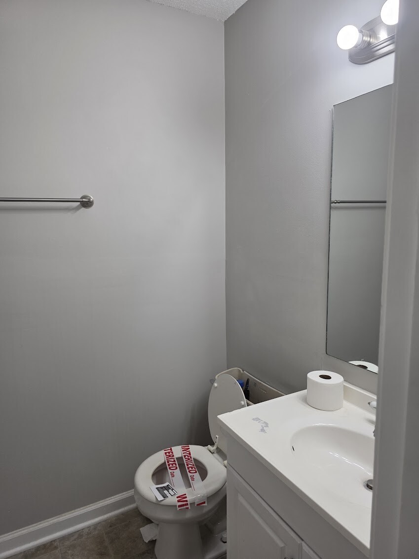 Property Photo: 986 May Apple Dr TN 37042