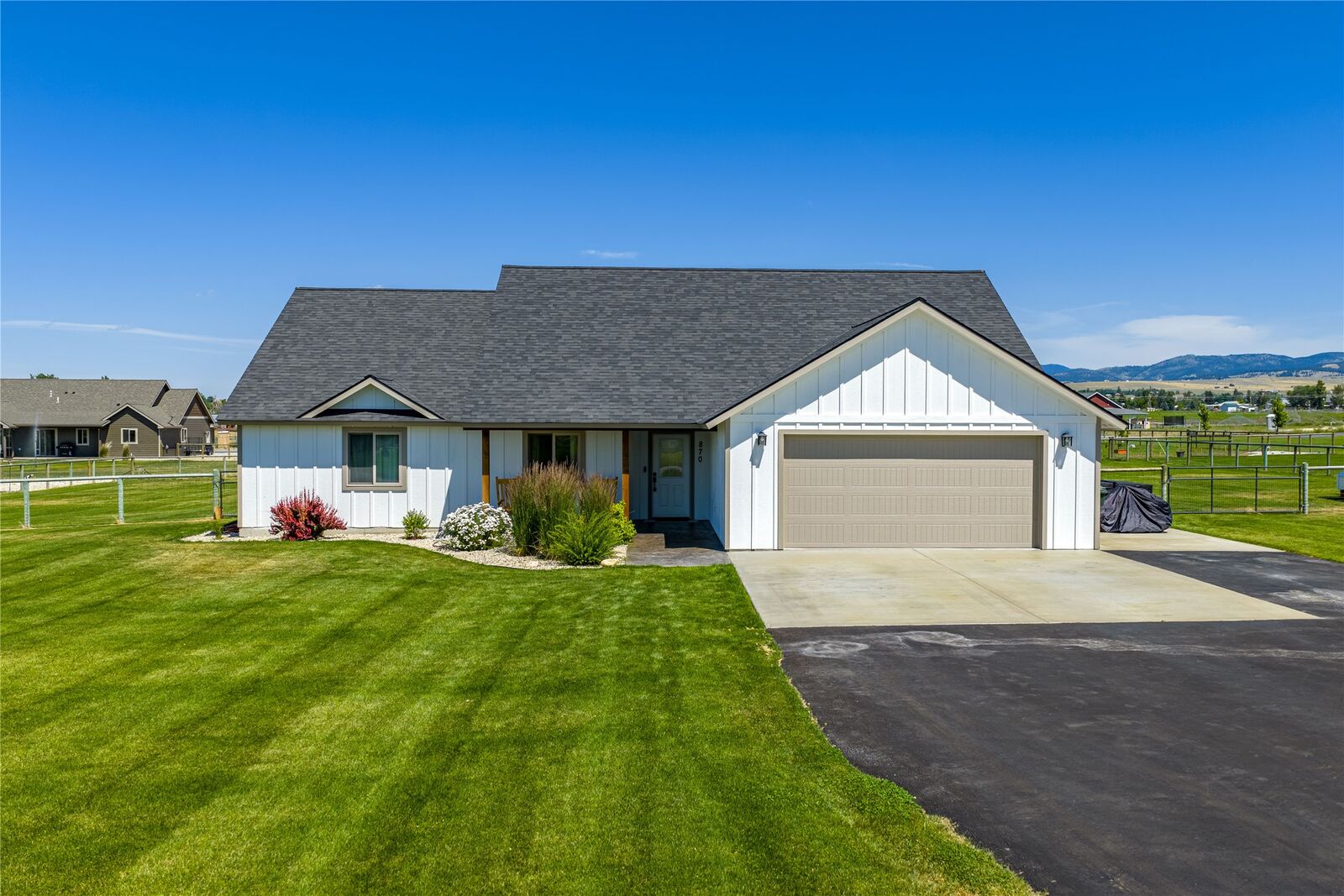 Property Photo:  870 Chieftain Court  MT 59870 