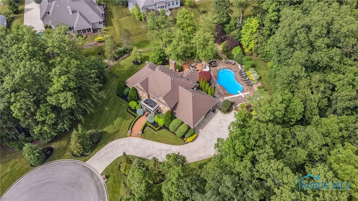 Property Photo: 1616 Firestone Drive OH 45840
