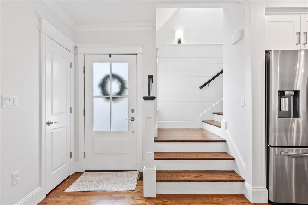 Property Photo:  106 Ash Street 2  MA 01923 
