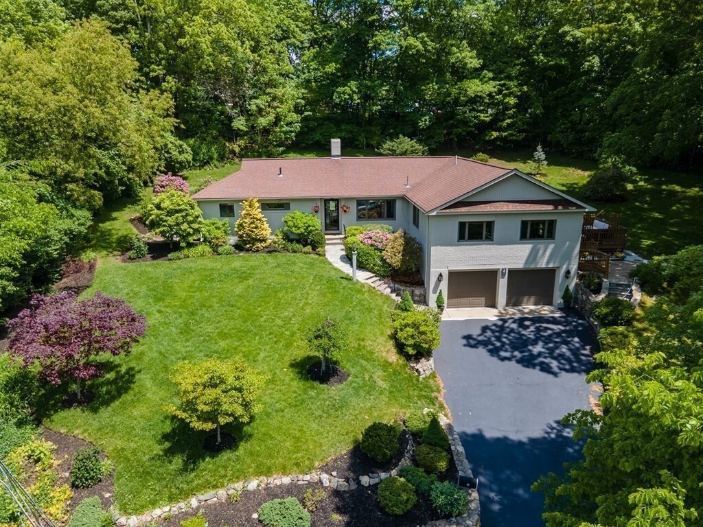 Property Photo: 10 Winch Way MA 01760