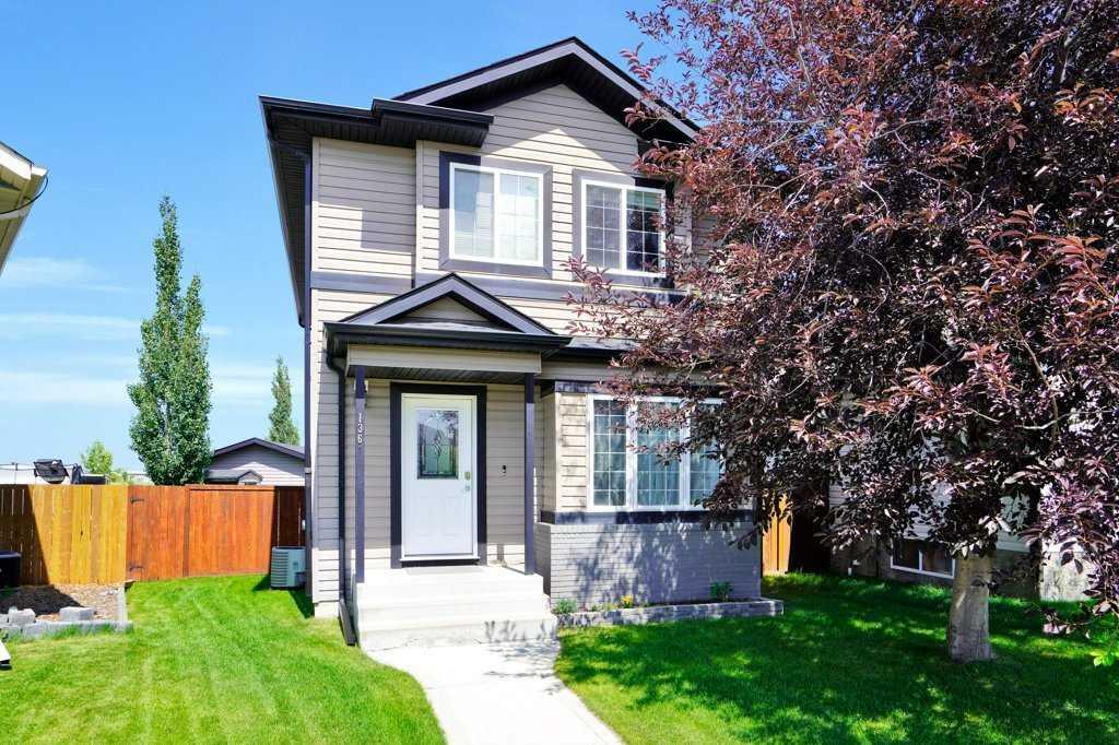136 Oswald Close  Red Deer AB T4P 0C1 photo