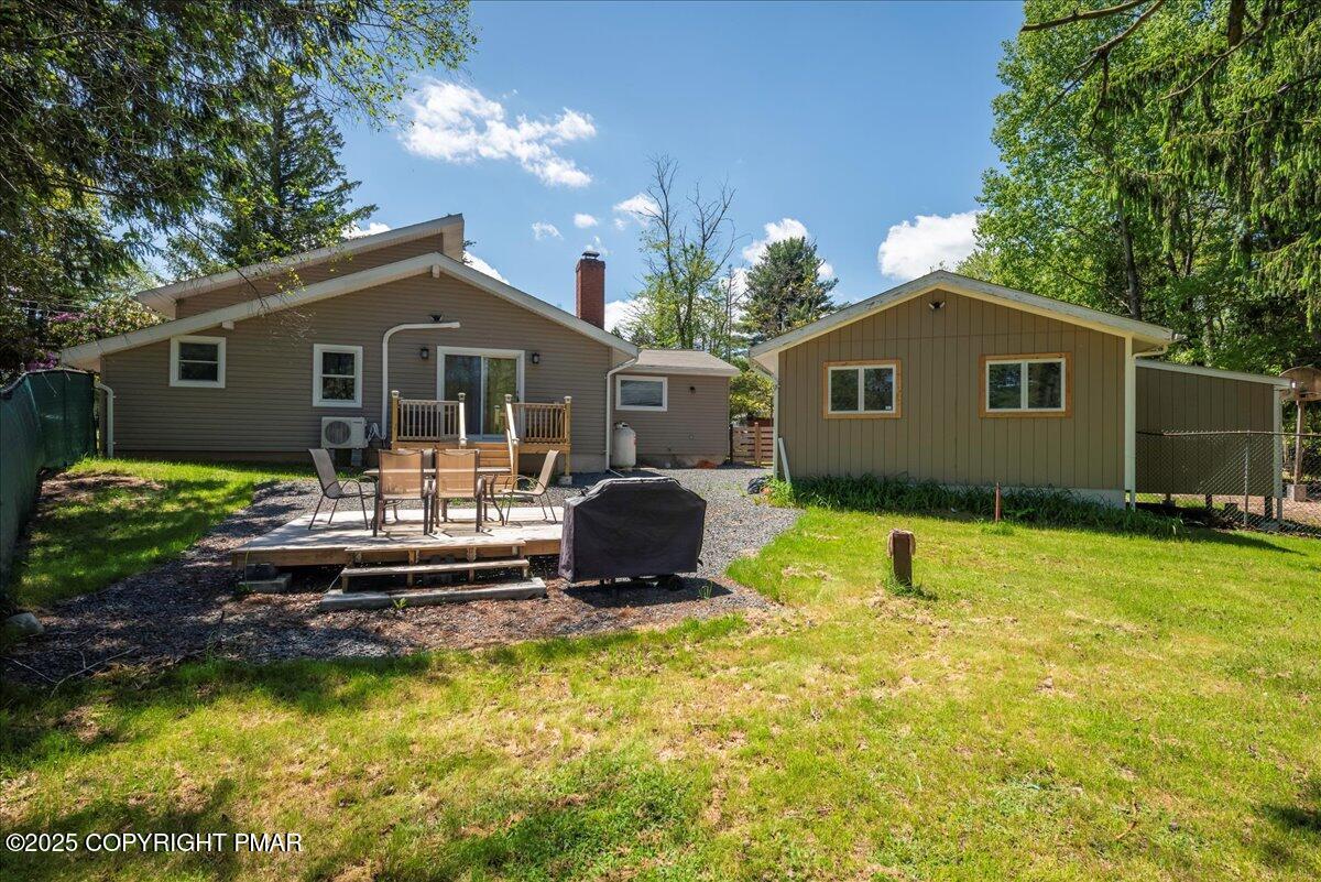 Property Photo:  37 High Ridge Road  PA 18210 