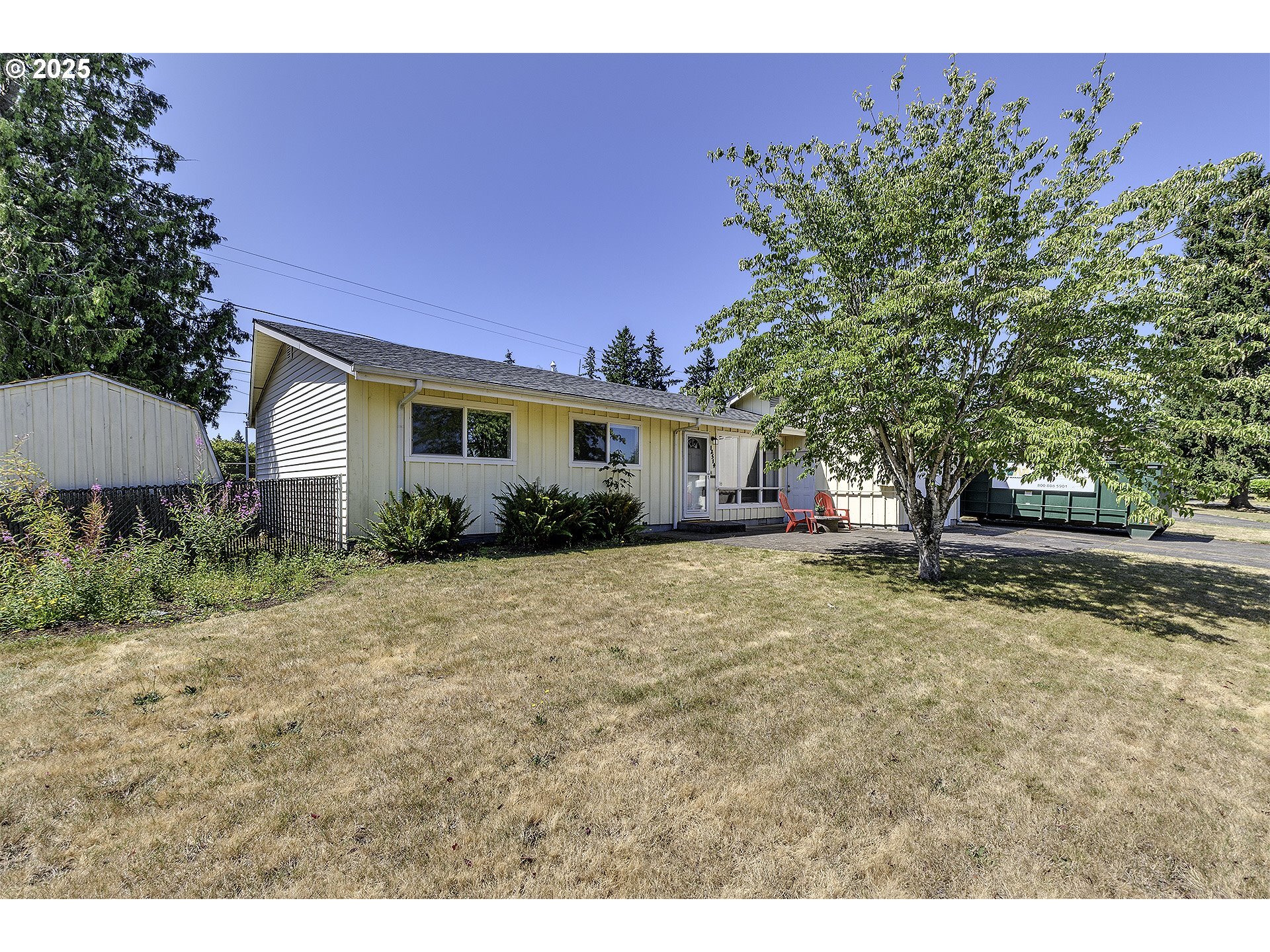 12514 NE Russell St  Portland OR 97230 photo