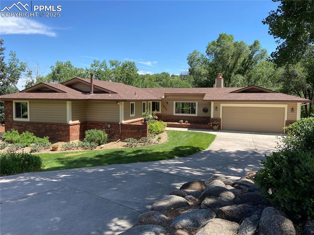 Property Photo:  1845 Parkview Boulevard  CO 80905 