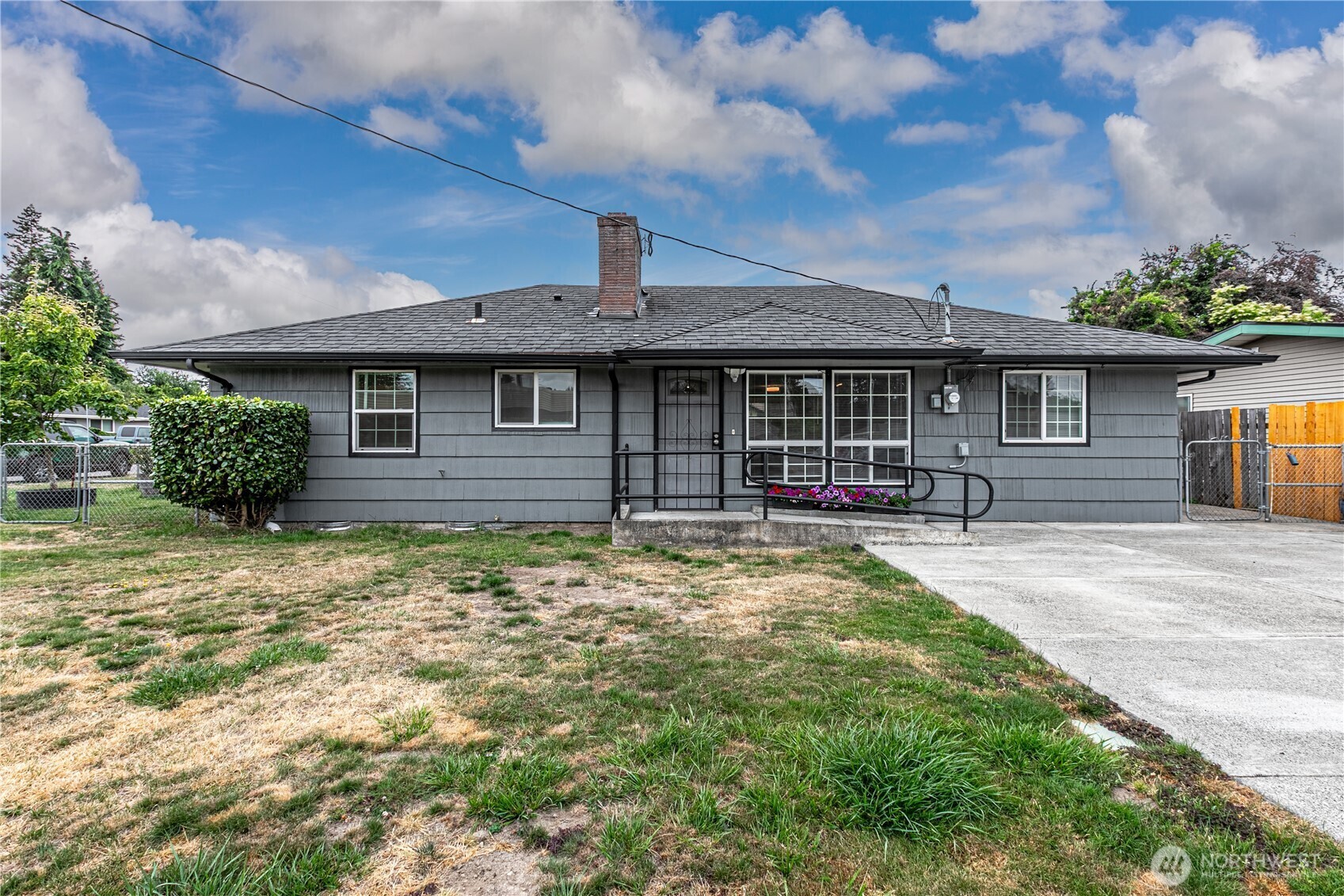 1101  I Street NE  Auburn WA 98002 photo