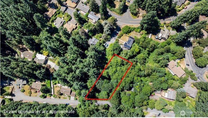 Property Photo:  170 Xx  26th Avenue NE  WA 98155 