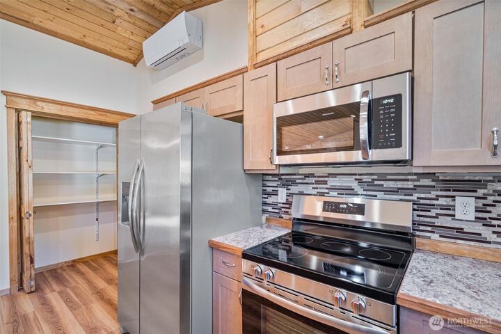 Property Photo:  182  Frost Creek Rd  WA 98336