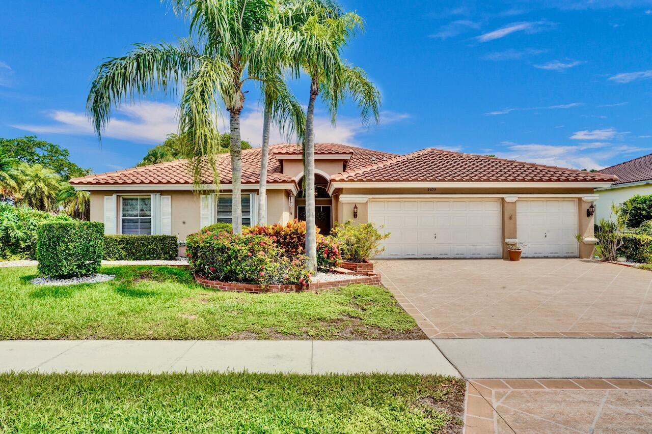 5639 Bermuda Dunes Circle  Lake Worth FL 33463 photo