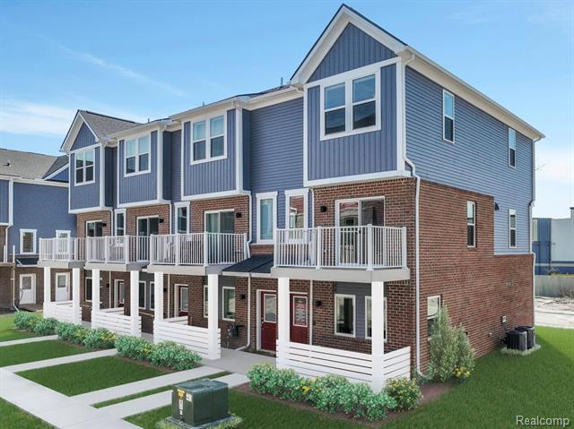 735 Canterbury Lane  Troy MI 48085 photo
