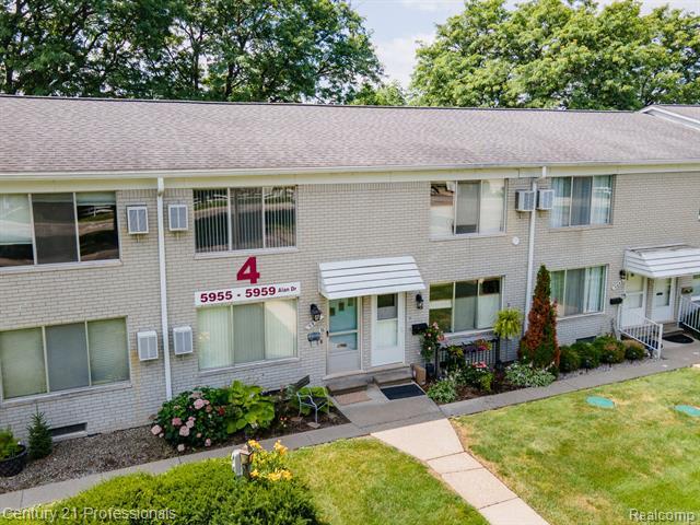 Property Photo: 5959 Alan Drive #56 MI 48116