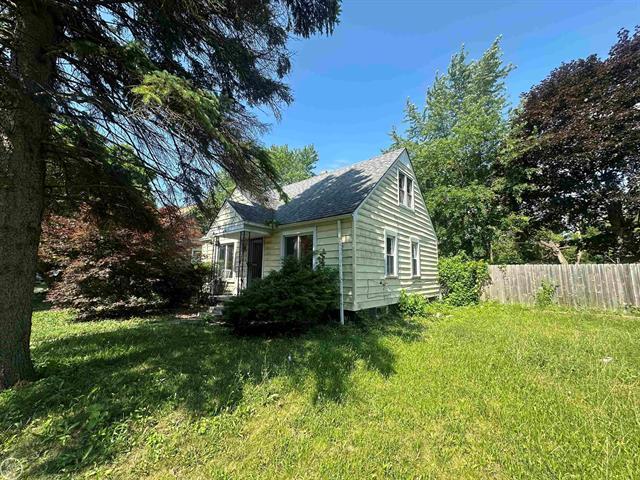 Property Photo: 12419 Whitehill Street MI 48224