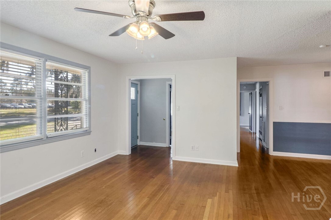 Property Photo: 5209 Habersham Street GA 31405