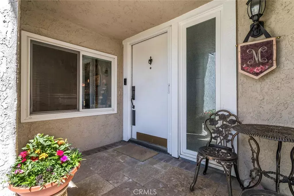 Property Photo: 23130 Yvette Lane CA 91355
