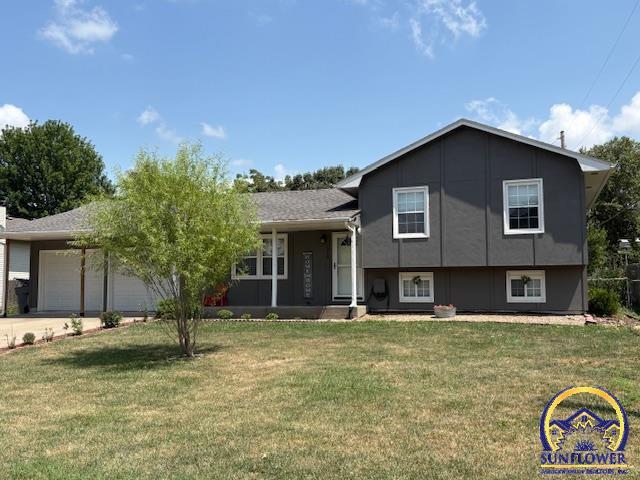 Property Photo: 2214 Mt Vernon Ter KS 66801