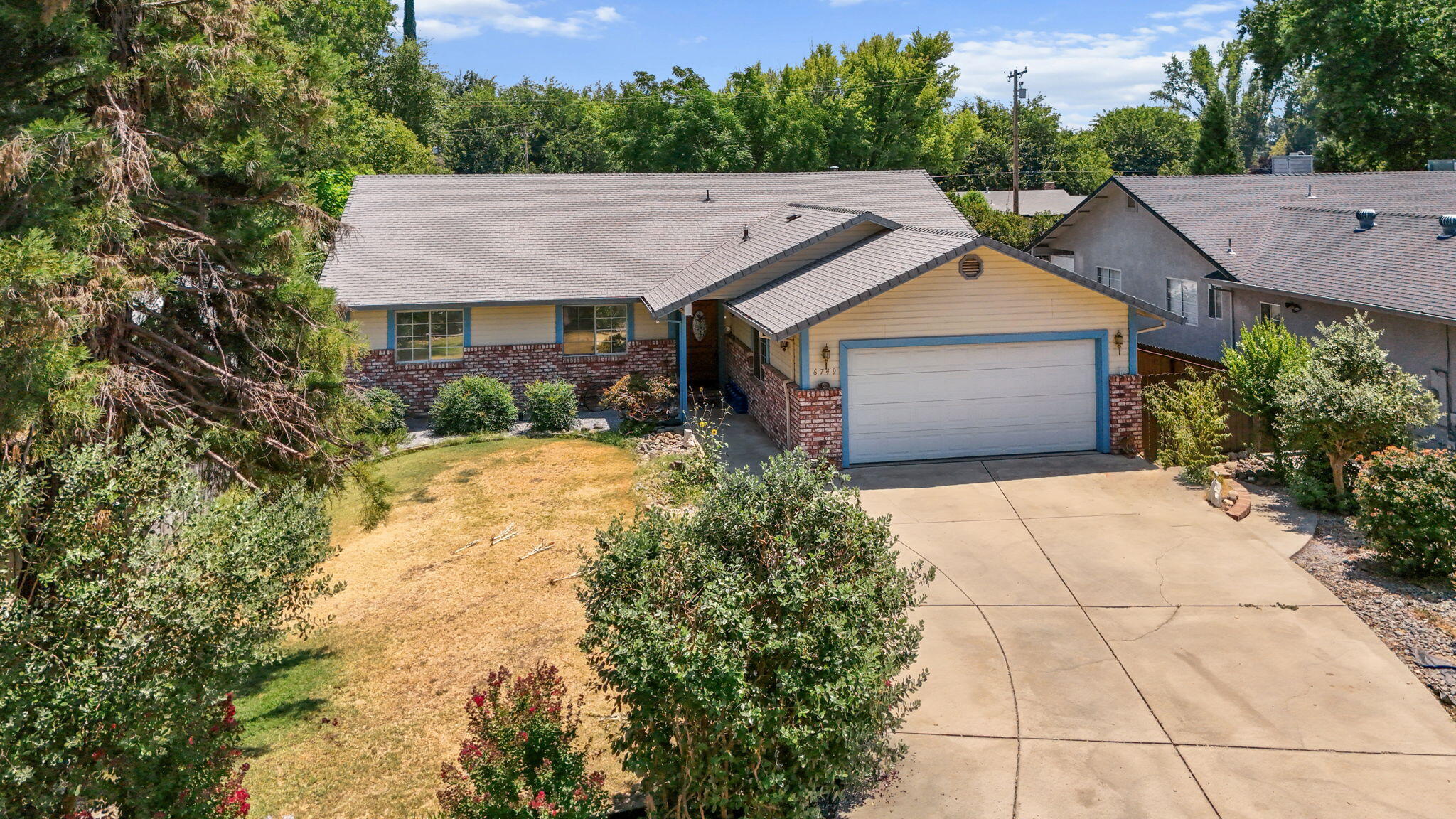 6749 Mullen Parkway  Redding CA 96001 photo