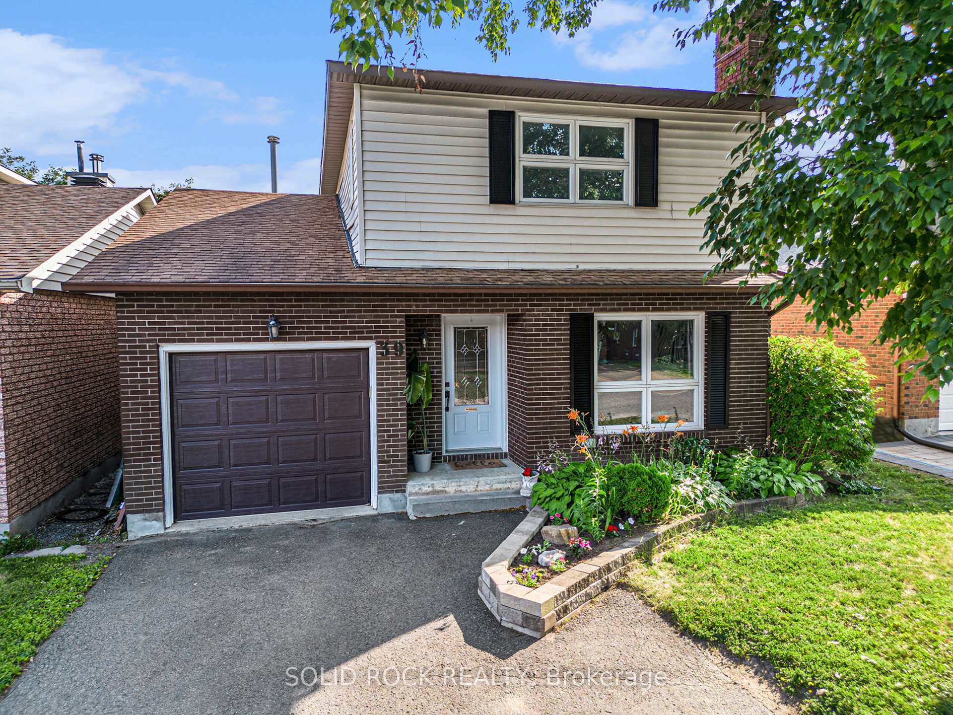 39 Kadeer Way  Barrhaven ON K2J 1J6 photo