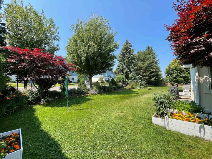 Property Photo: 150 Brooker Boulevard ON L9Y 0M2