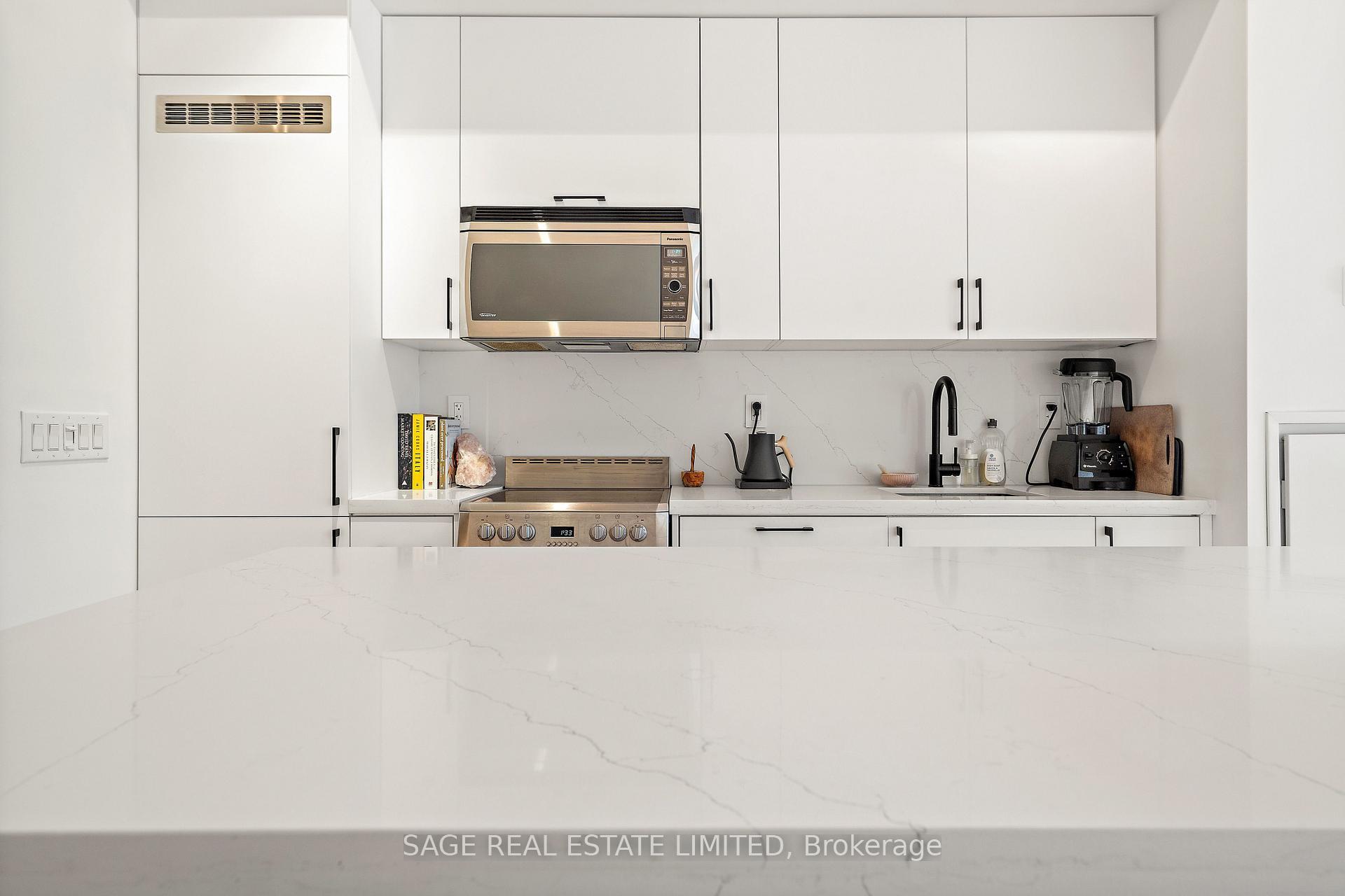 Property Photo: 8 Dovercourt Road 216 ON M6J 0B6