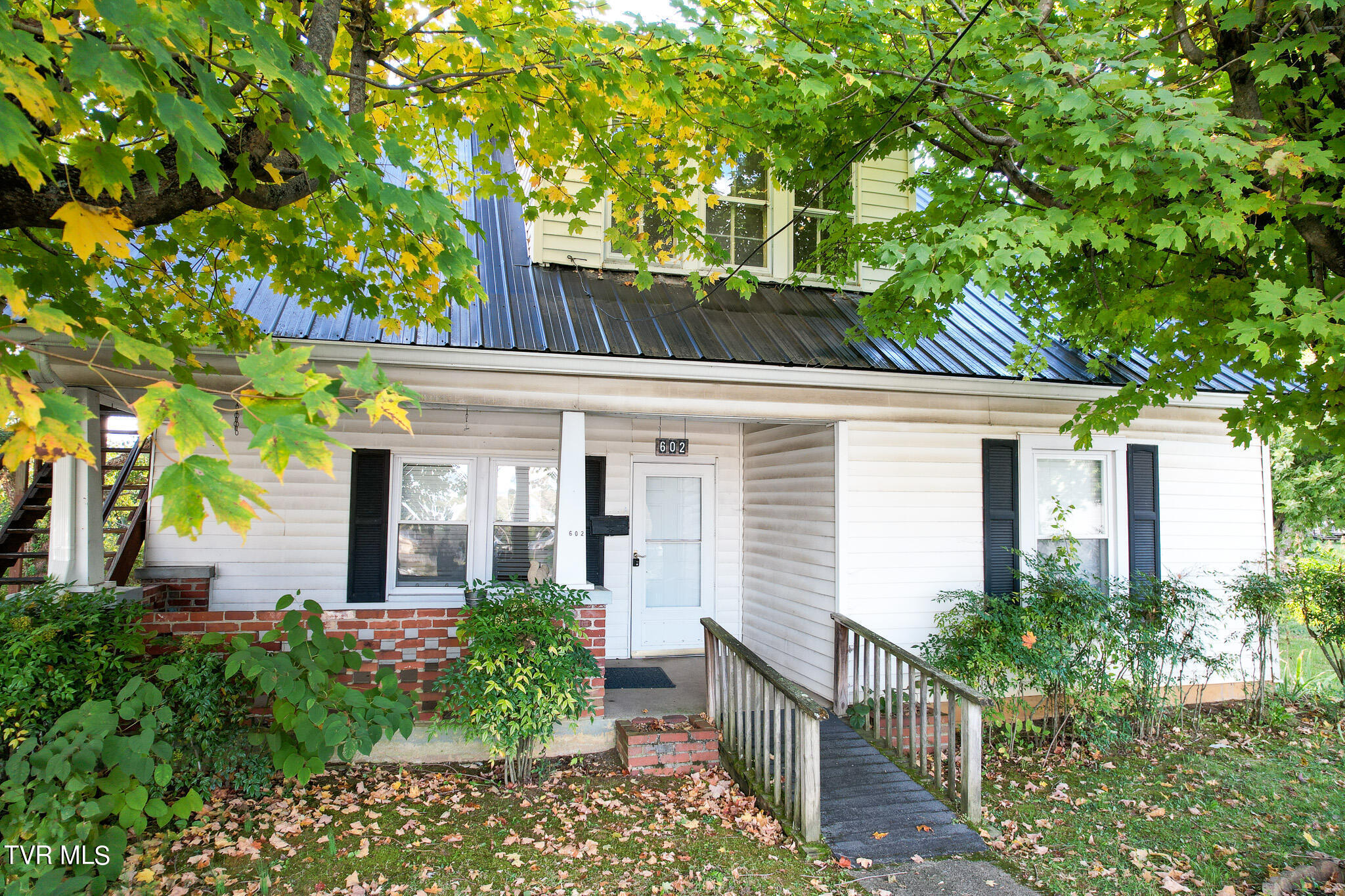 602 East Church Hill Road  Greeneville TN 37743 photo