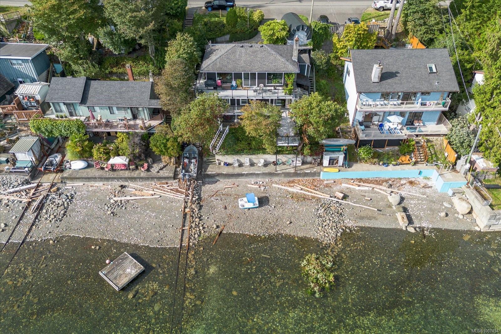 Property Photo: 357 Chemainus Rd BC V9G 1Y1