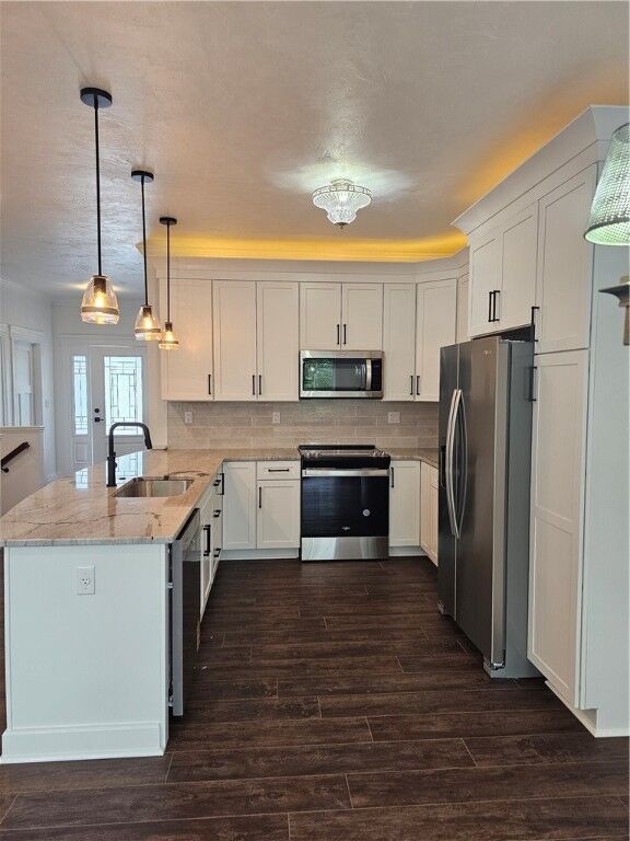 Property Photo:  816 S Tenth St  PA 15697 