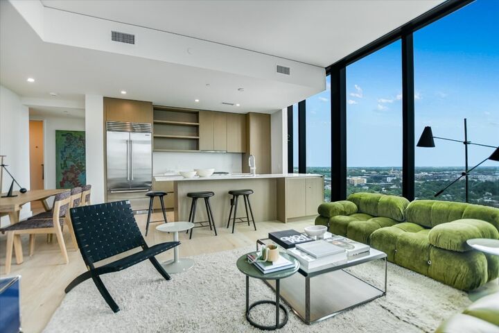 610 Davis Street 1902  Austin TX 78701 photo
