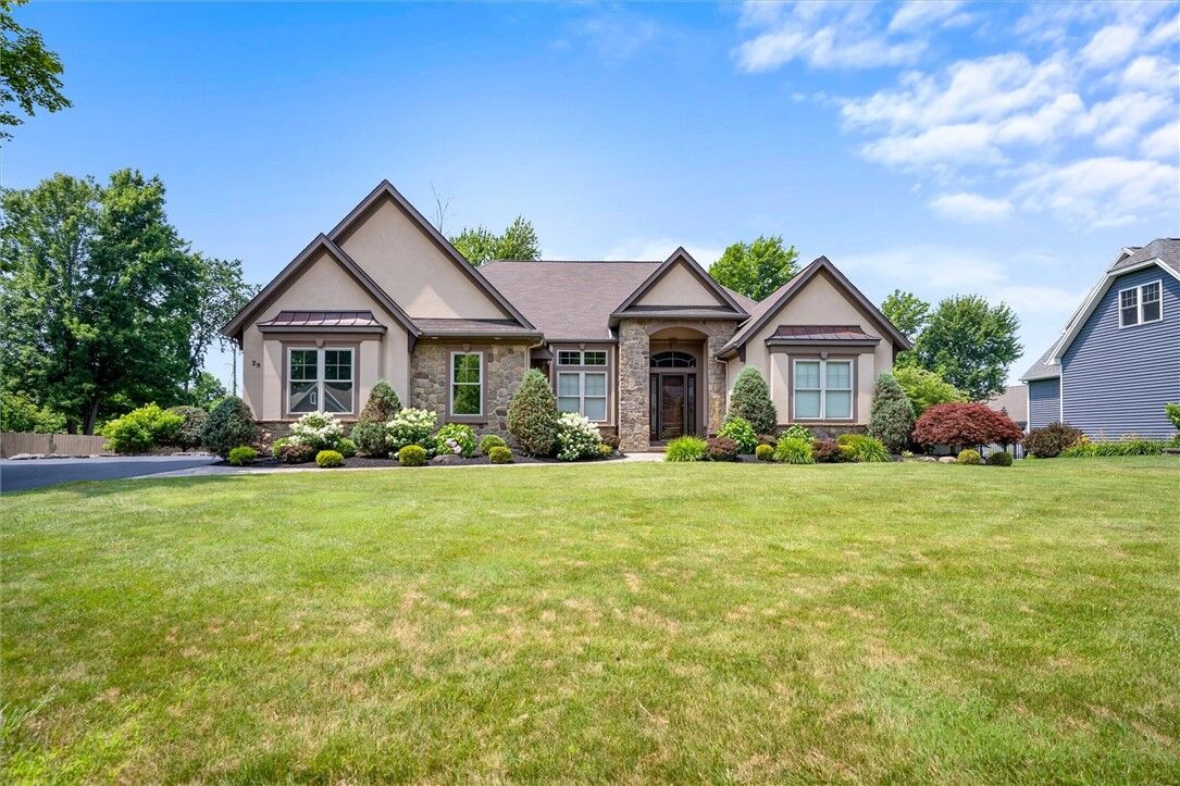 Property Photo:  29 Putney Place  NY 14468 