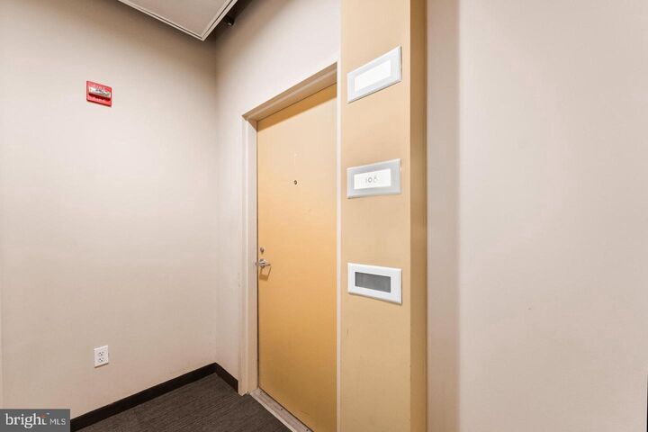 Property Photo:  1211 Light Street 108  MD 21230